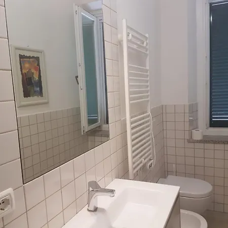 Golden River N1 Apartment